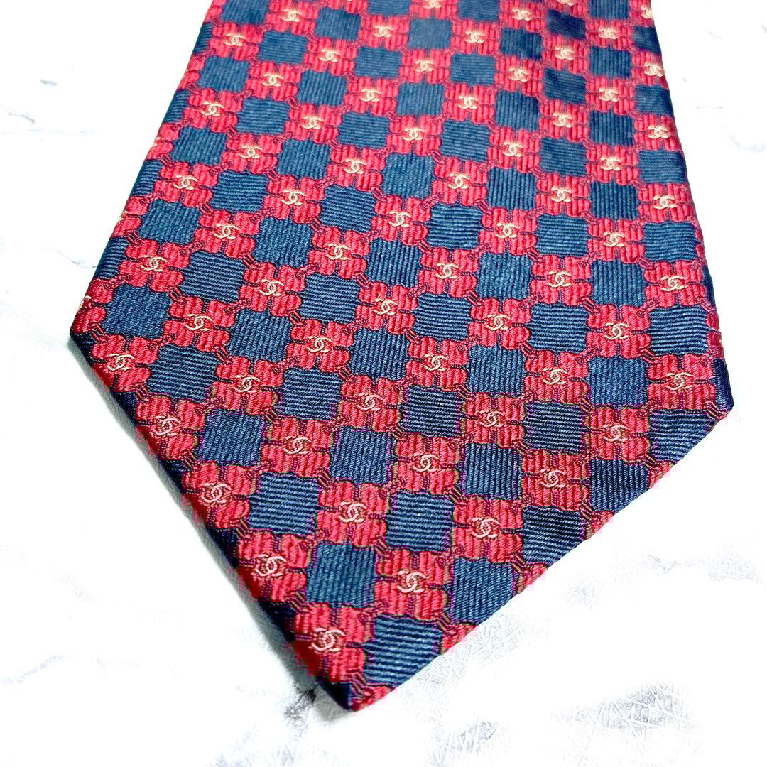 ✨極美品✨使用感なし✨CHANEL ココマーク　クローバー　ブラック　ネクタイ