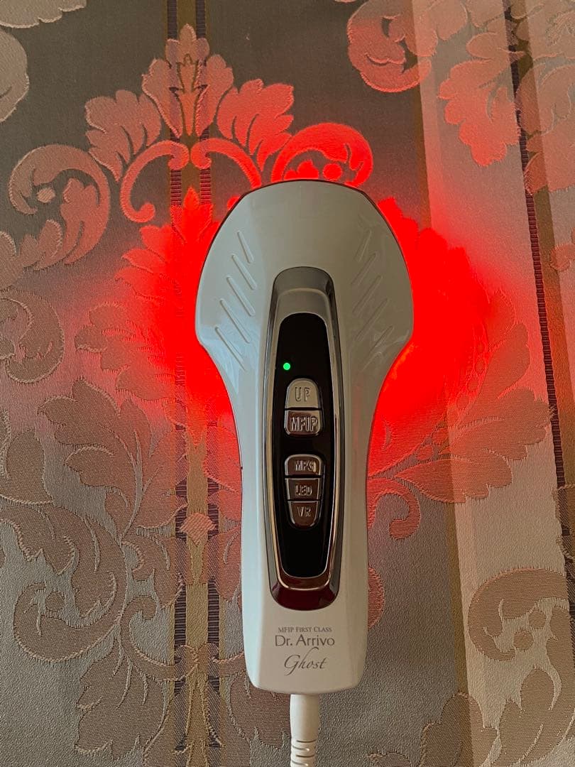 ドクターアリーヴォ　ゴースト 美顔器