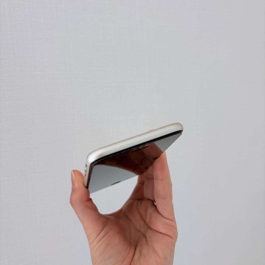 美品iPhone SE3 64GB 白 電池91% iFace3点＋新品ケーブル