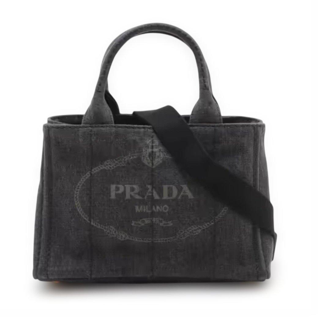 美品✴︎PRADAカナパ✴︎ グレー✴︎デニム✴︎