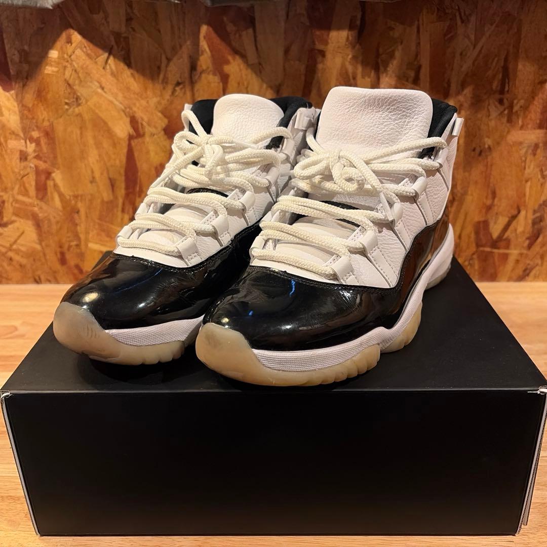 エアジョーダン11 ブラック/ホワイト