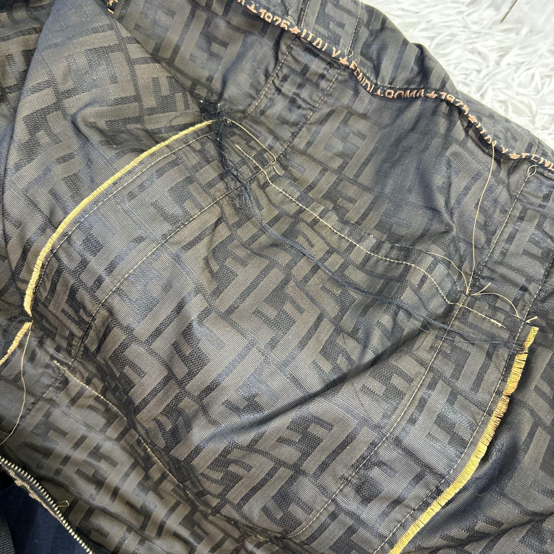 FENDI ズッカ　ボストンバッグ　ロゴ　ナイロン　大容量　トートバッグ