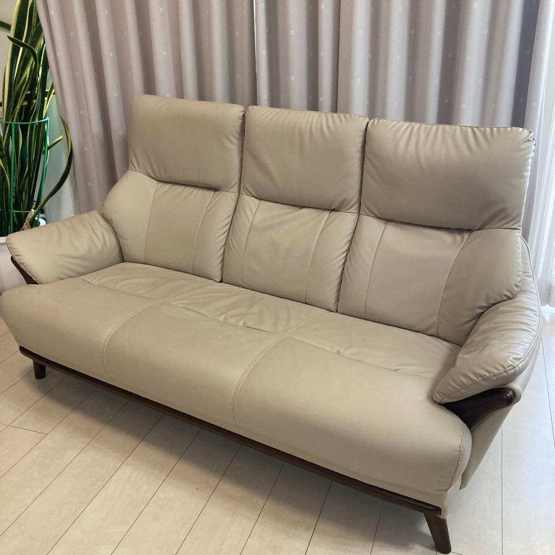 ニトリ 傷・汚れに強い合成皮革 3人用ソファ(Nシールド コウテイ3)