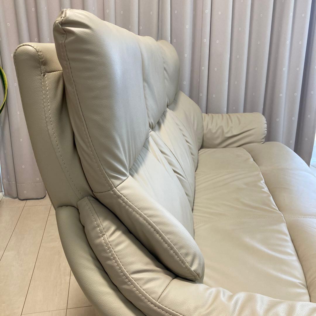 ニトリ 傷・汚れに強い合成皮革 3人用ソファ(Nシールド コウテイ3)