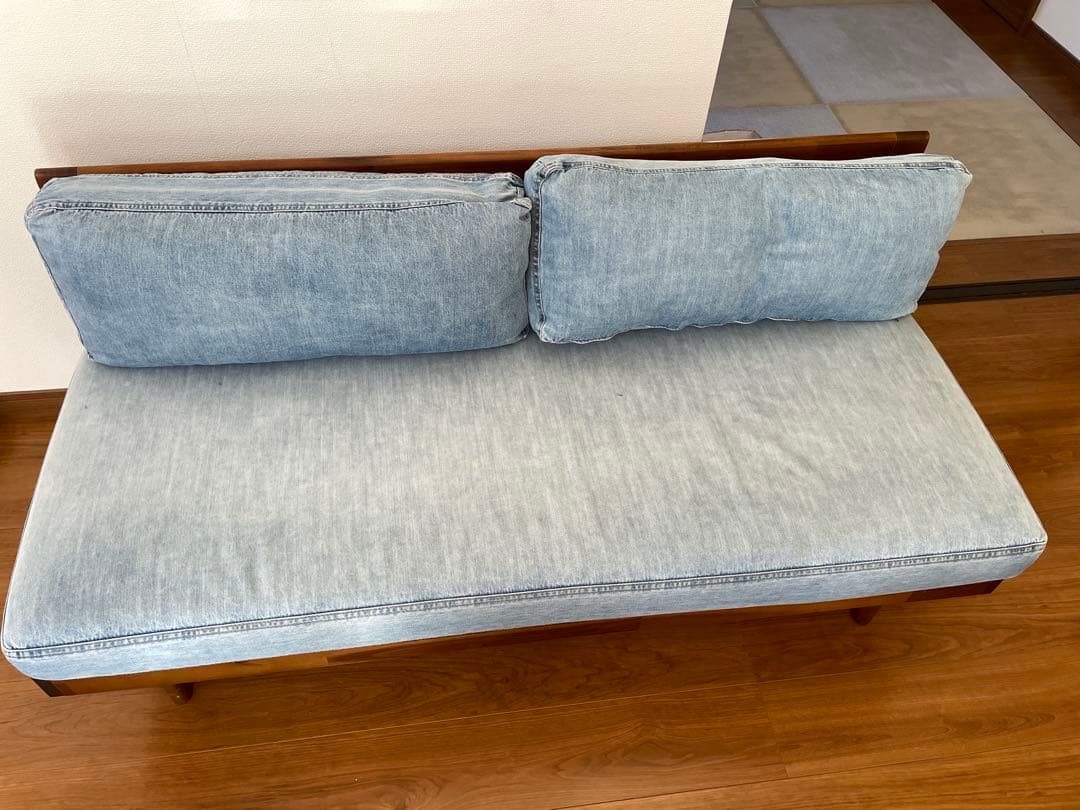 Unico SWELLAシリーズ ダイニングソファ