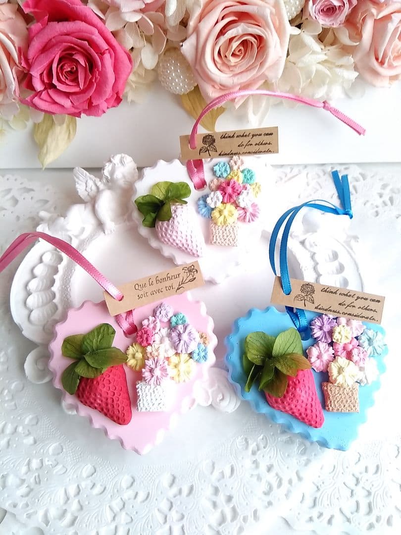 アロマストーンストロベリー&フラワーサシェ２個セット