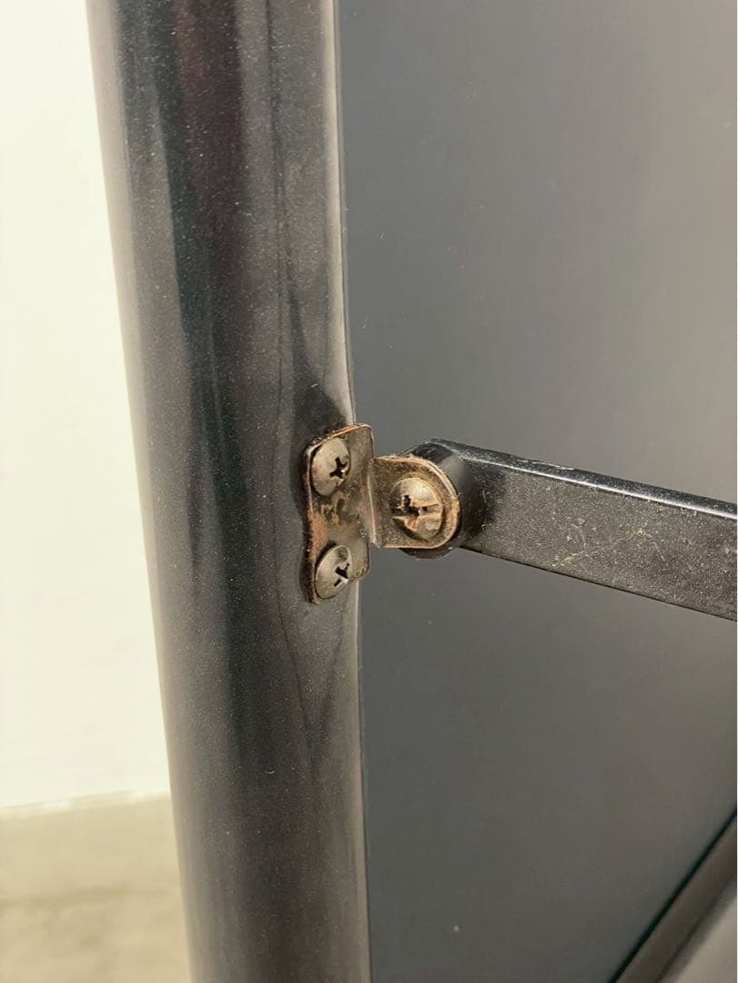 姿見 全身鏡 スタンドミラー アーチ型 ブラック モダン スタイリッシュ 什器