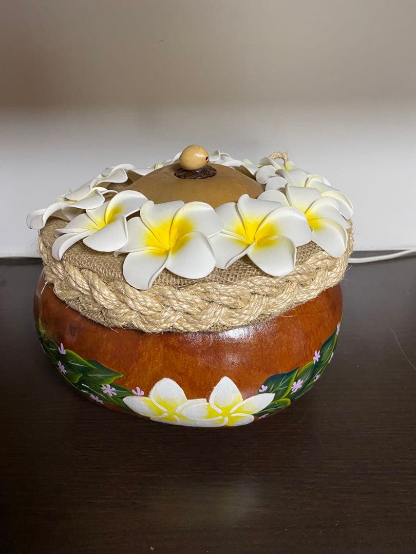 プルメリアハワイアン　ひょうたん製小物入れ