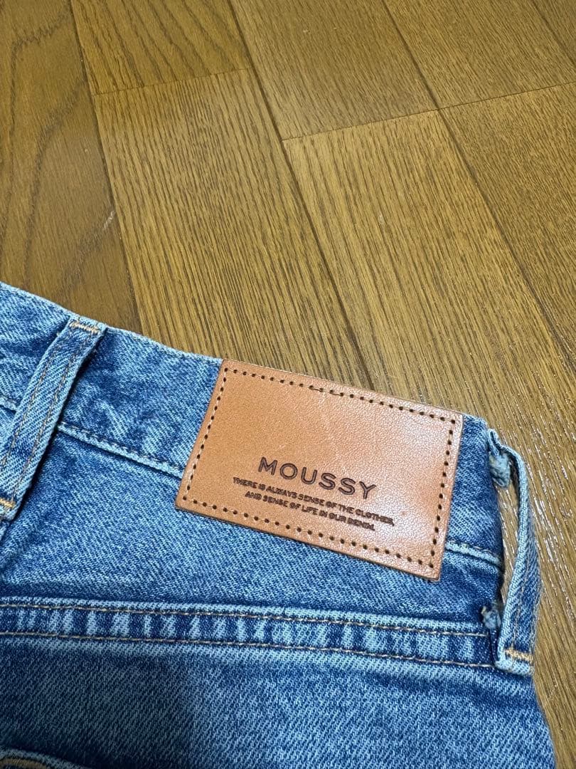 moussy MVSフレアデニム24インチ
