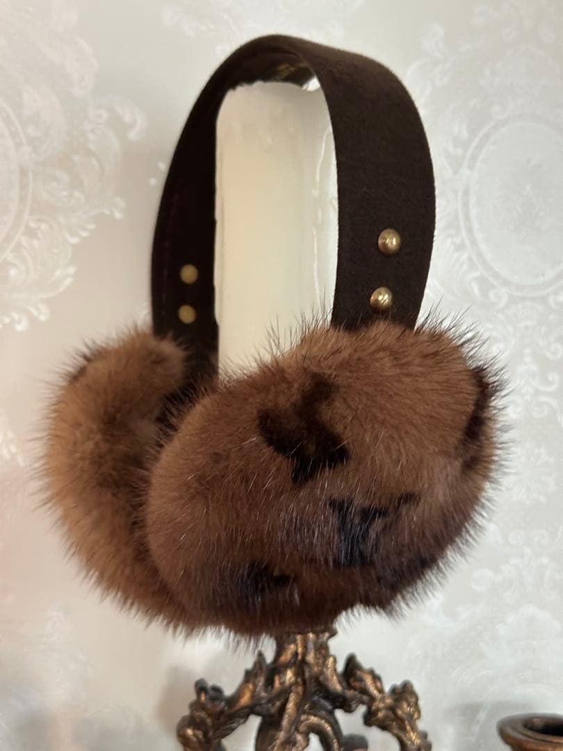 I　ルイヴィトン　LOUIS VUITTON ミンク　イヤーマフ