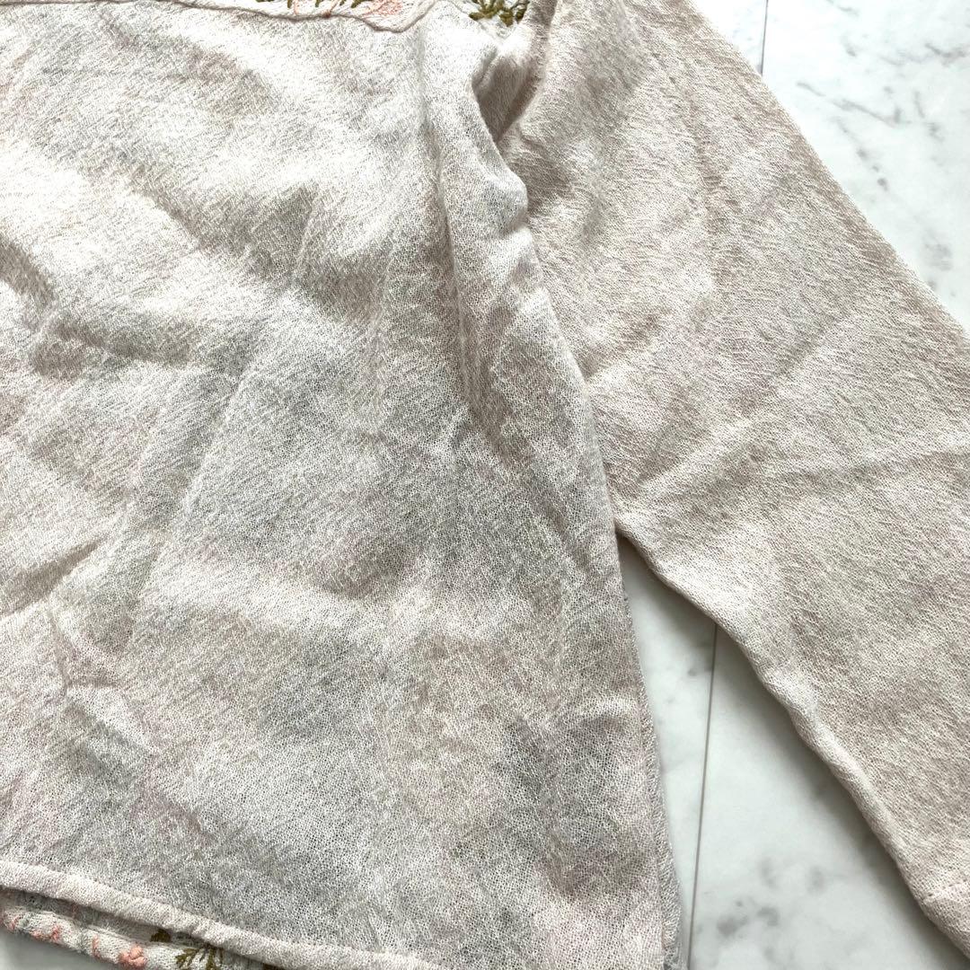 美品 コットンハウスアヤ トップス 花柄 刺繍 ウール100% アリスガーデンM