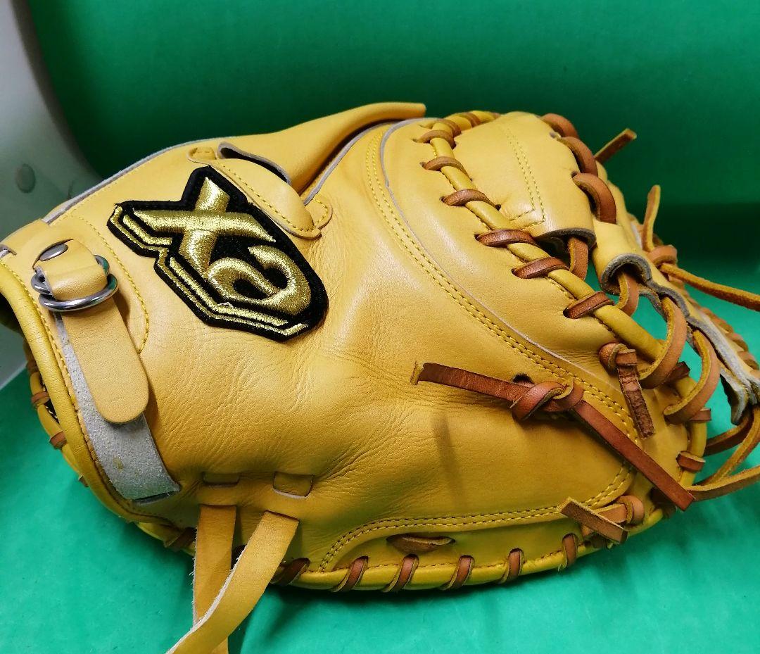 54.日本製ザナックスTRUST硬式ミット