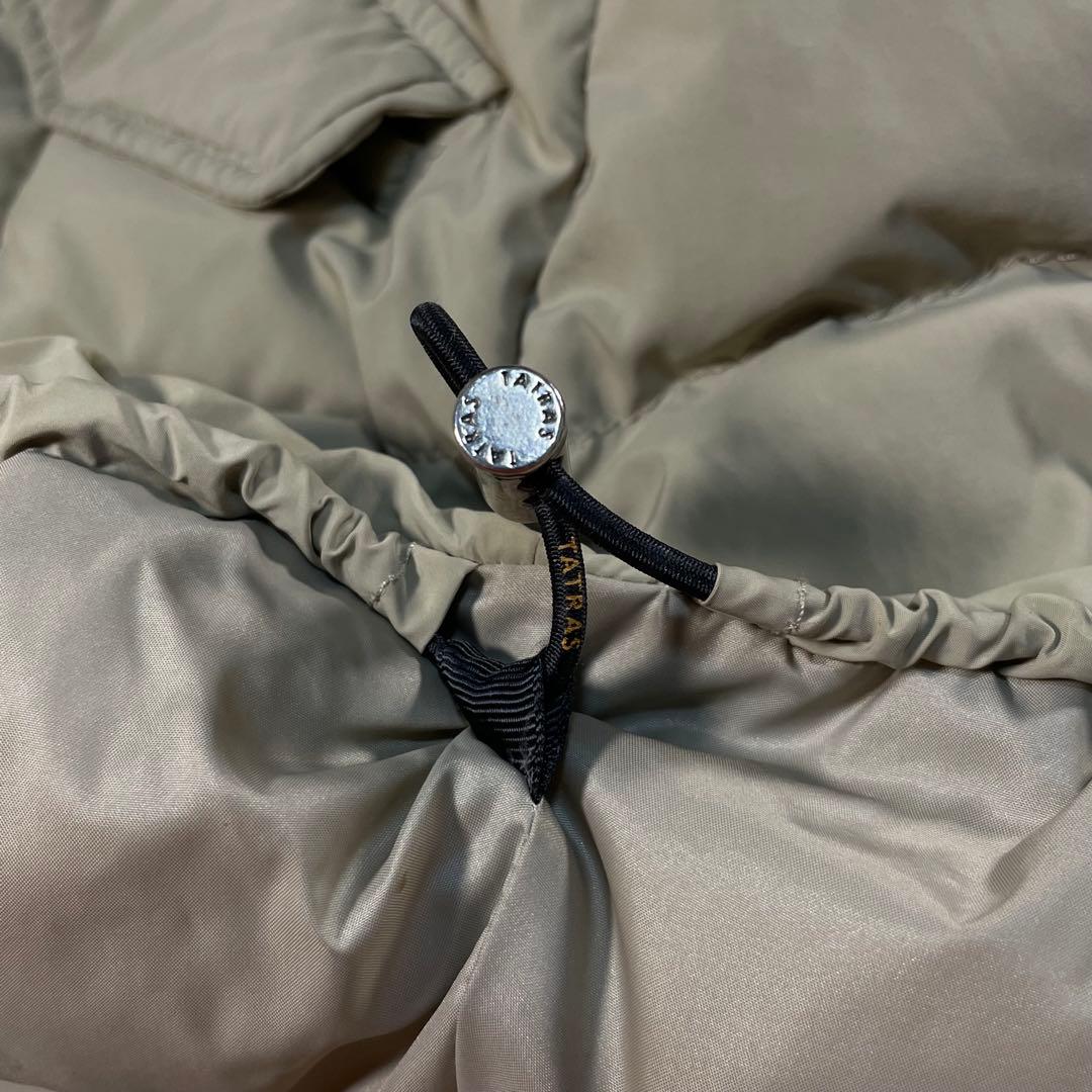 比較的美品 タトラス Plutone ラクーンファー フード付き ダウンコート