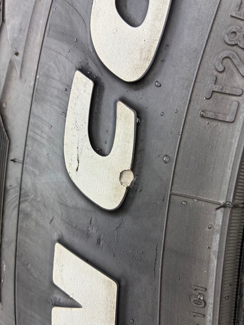 タイヤ・ホイール LT285/70R17 TOYOTIRES OPEN COUNTRY R/T