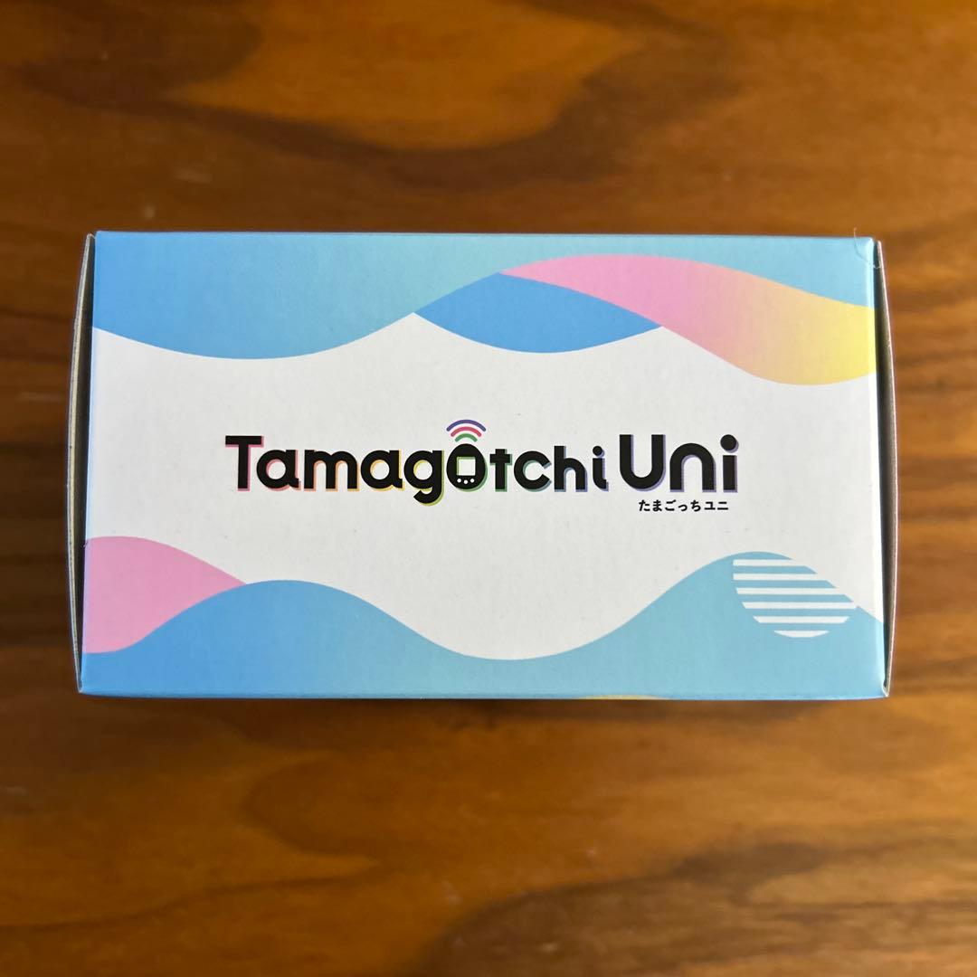 Tamagotchi Uni プリズムホワイト