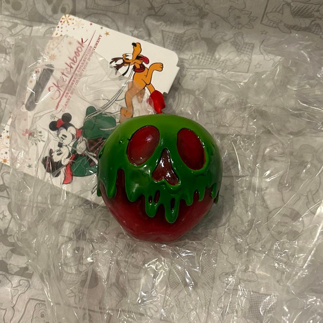 ディズニーオーナメント 毒林檎　白雪姫