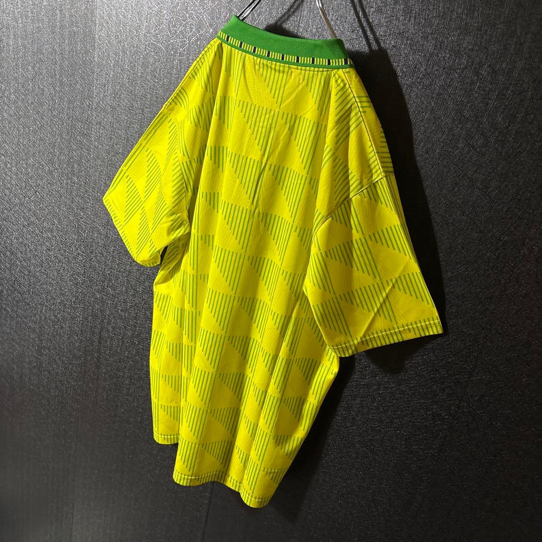 【★ニューカッスル】 umbro 古着 サッカー ユニフォーム 90年 XL