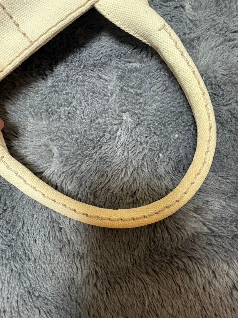 PRADA ホワイト トートバッグ