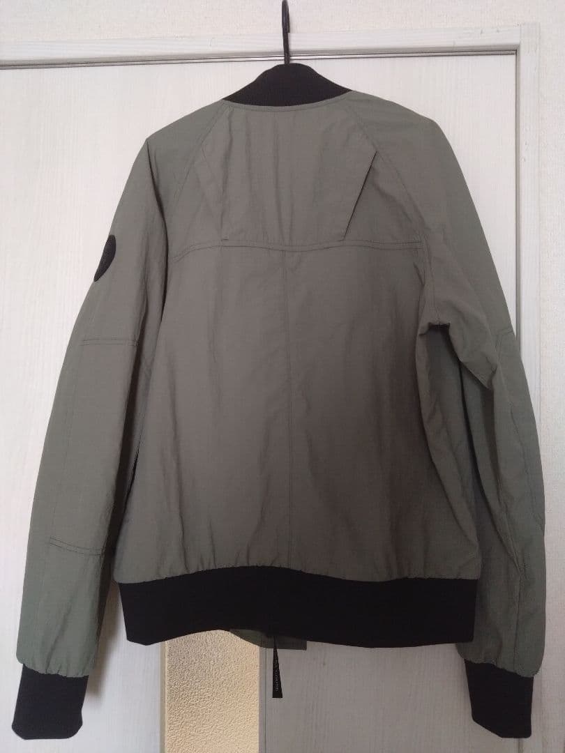 カナダグース オリーブグリーン ジャンパー バートレットボンバー S