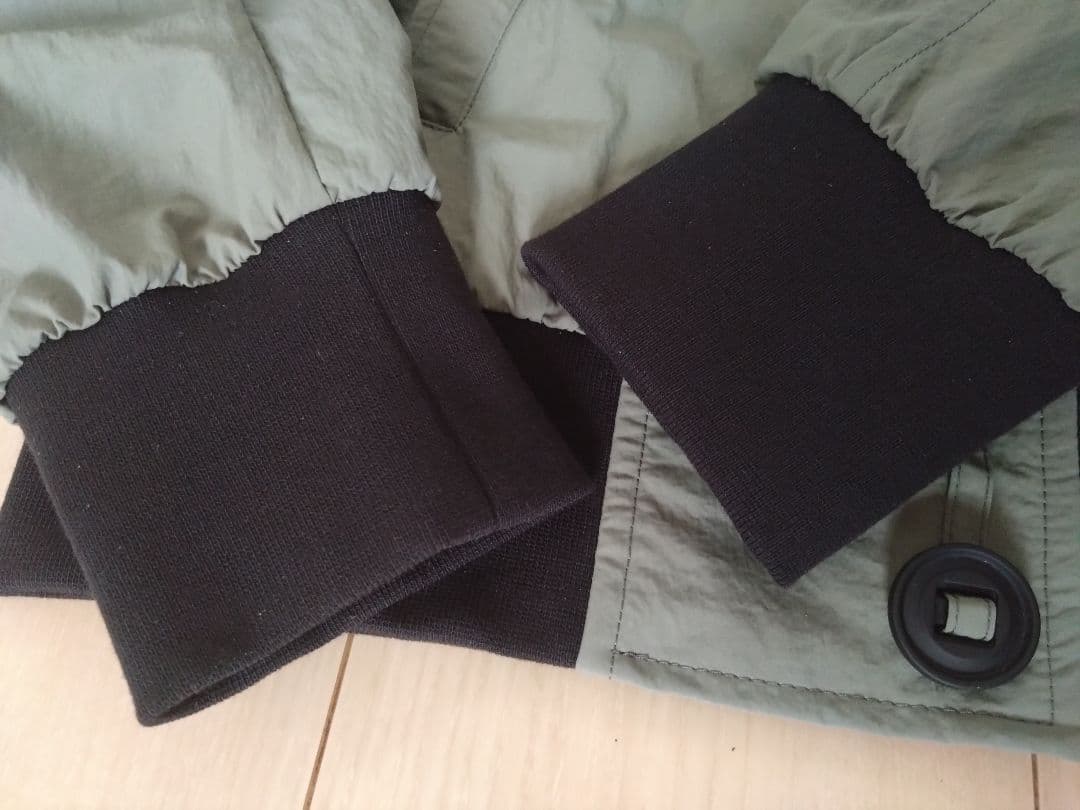 カナダグース オリーブグリーン ジャンパー バートレットボンバー S