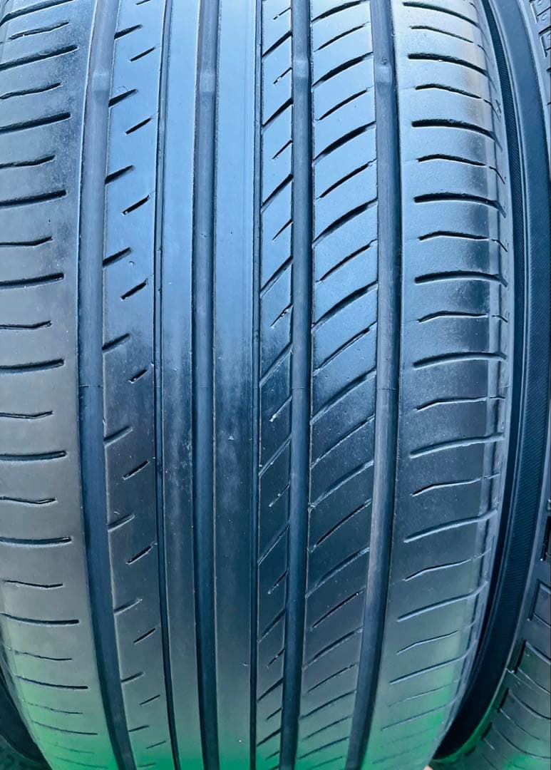 205/55R16、ヨコハマ　アドバン　dB　V552　,2023年