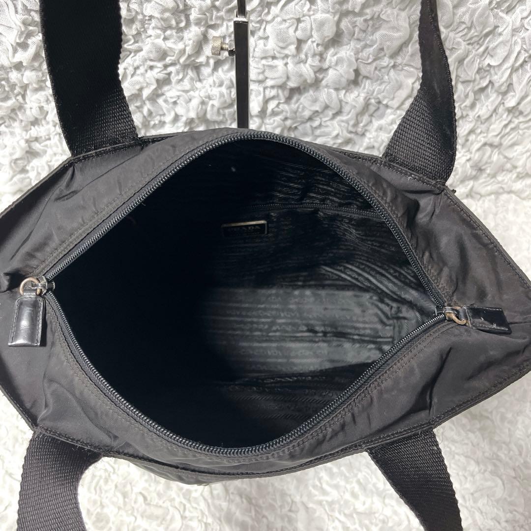 PRADA ブラック トートバッグ　プラダ　ナイロン　肩掛け　ショルダー