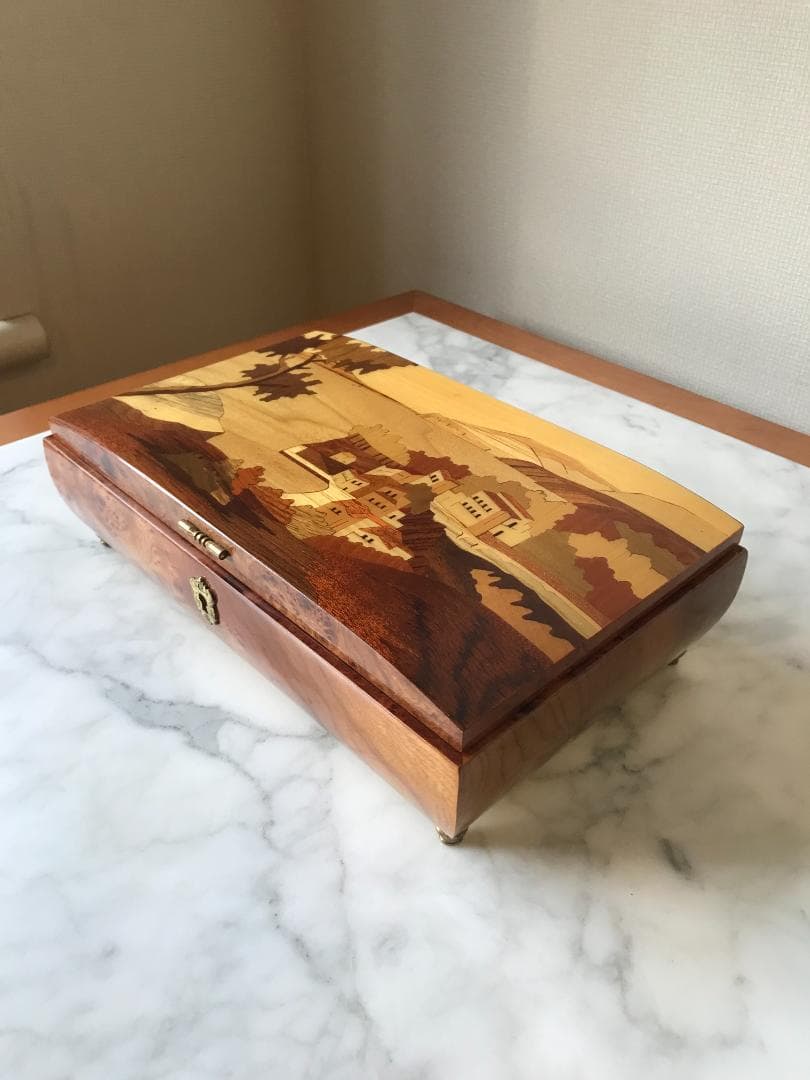 新品未使用　お値引！ヴィンテージ　ジュエリーボックス　ラディカ　象嵌　小物入れ