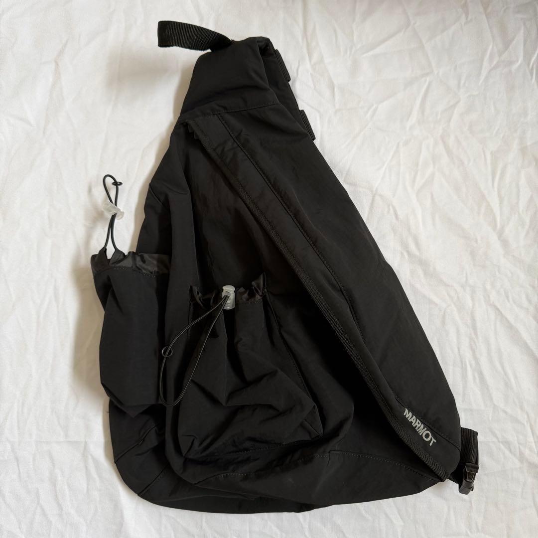 美品 MARMOT CAPITAL マーモットキャピタル スリングバッグ