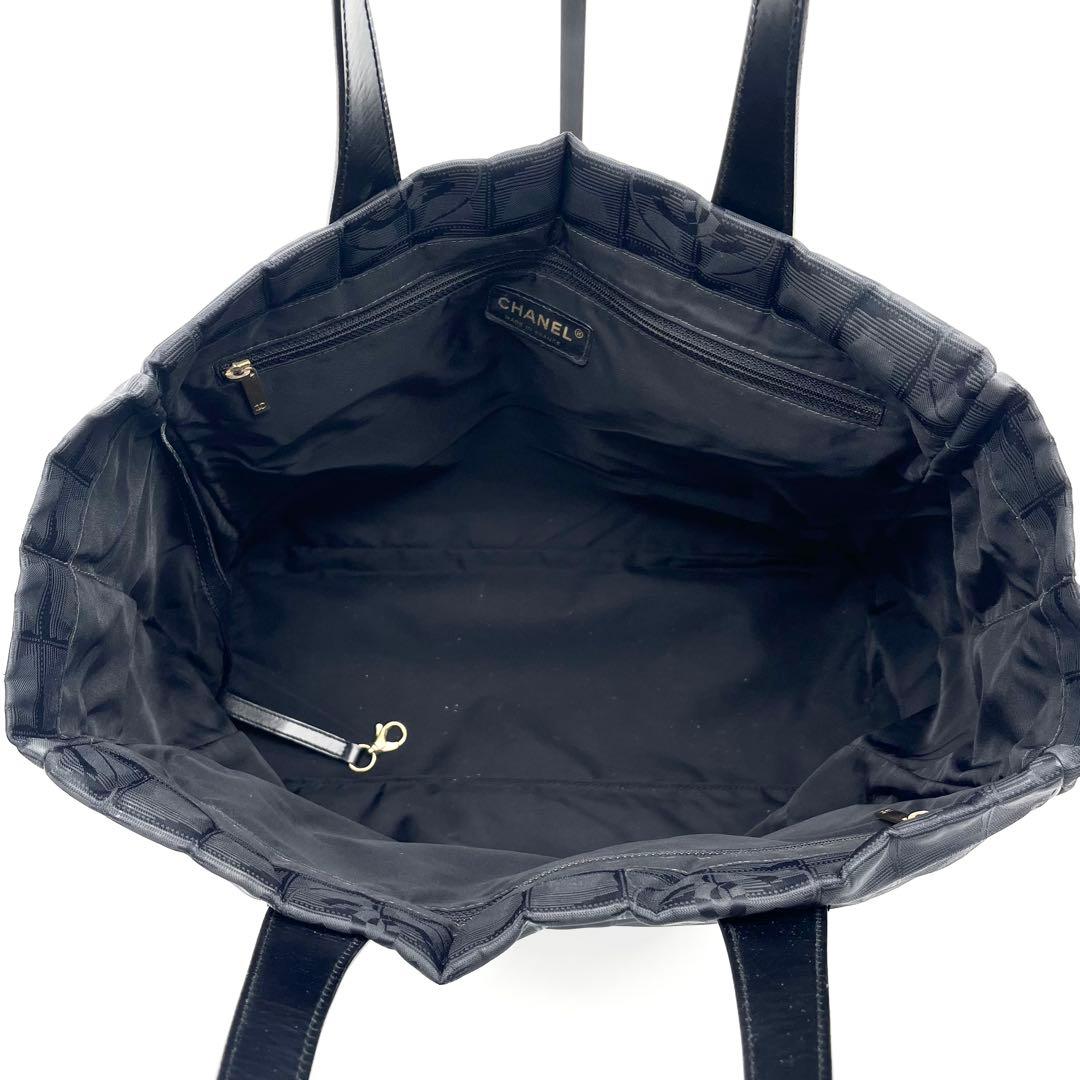 CHANEL シャネル ニュートラベルライン MM ナイロントート ブラック