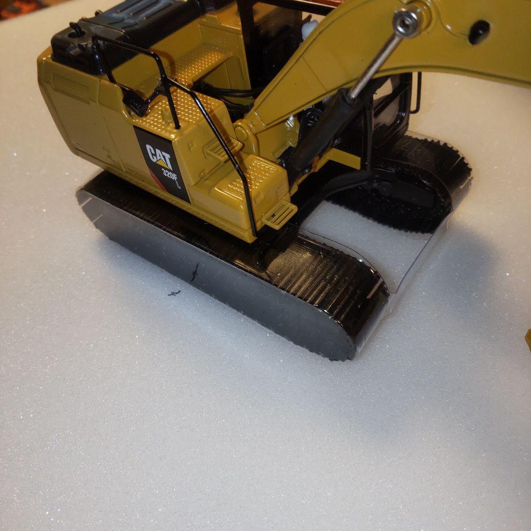 キャタピラー建機　CAT 320F L スケルトンバケット1/50