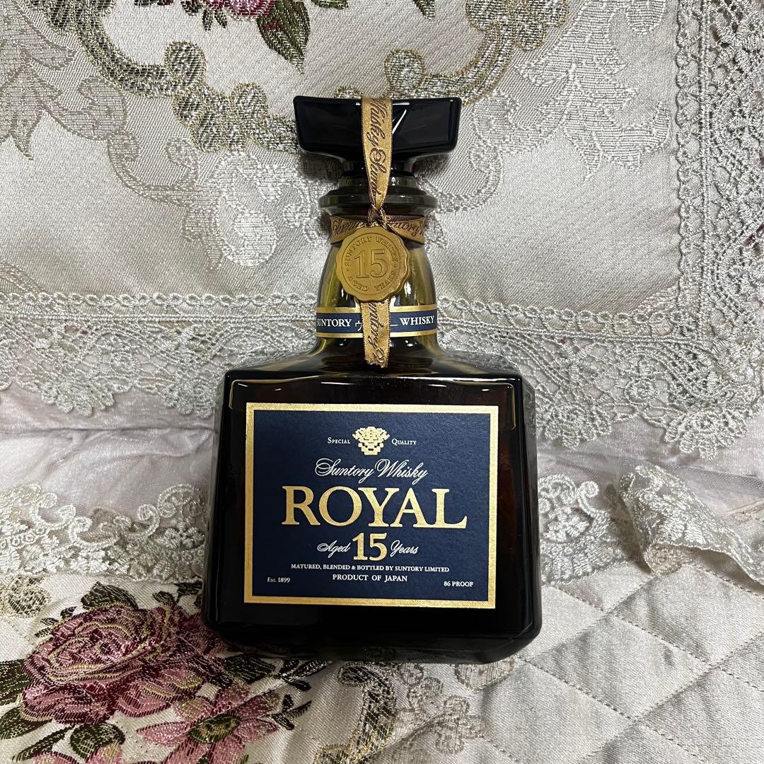 サントリーウィスキーローヤル　プレミアム15年　700ml　未開栓古酒