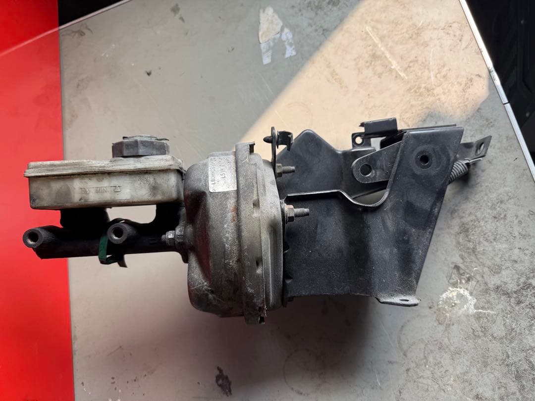 ローバーミニクーパーブレーキマスター