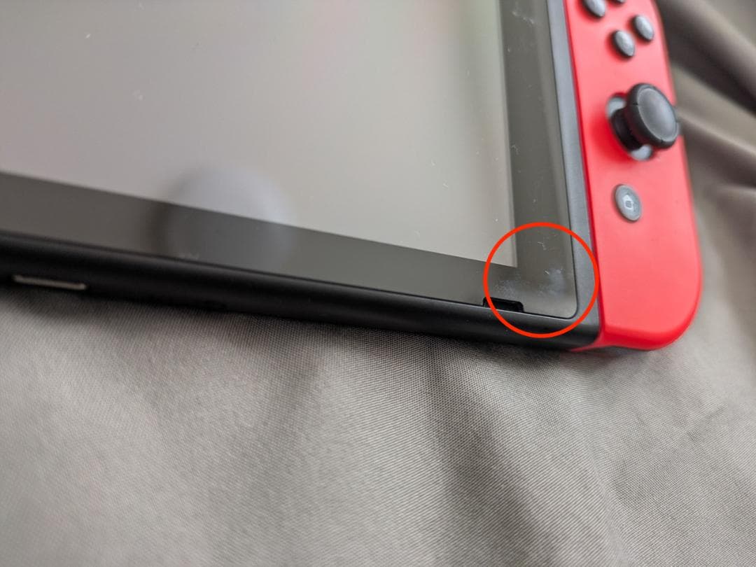 Nintendo Switch 本体＋Joy-Conグリップミニ・2個セット付