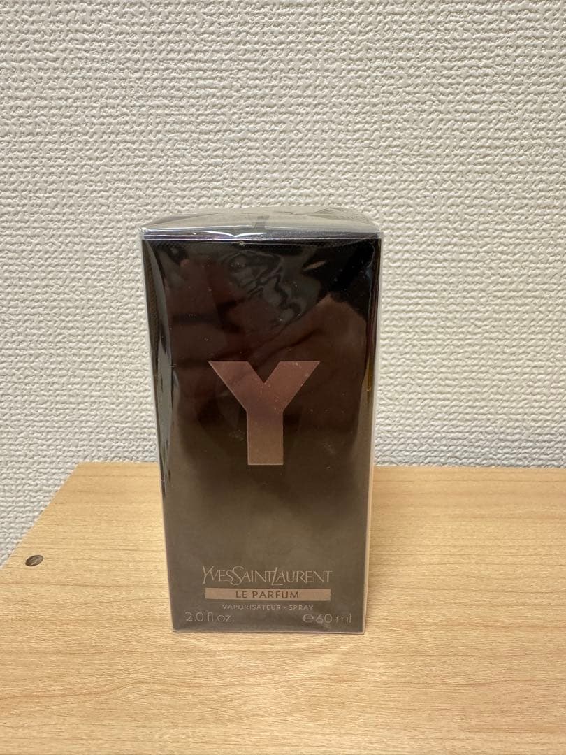 【未開封】イヴ　サンローラン　香水　ル　パルファムLE PARFUM 日本未発売