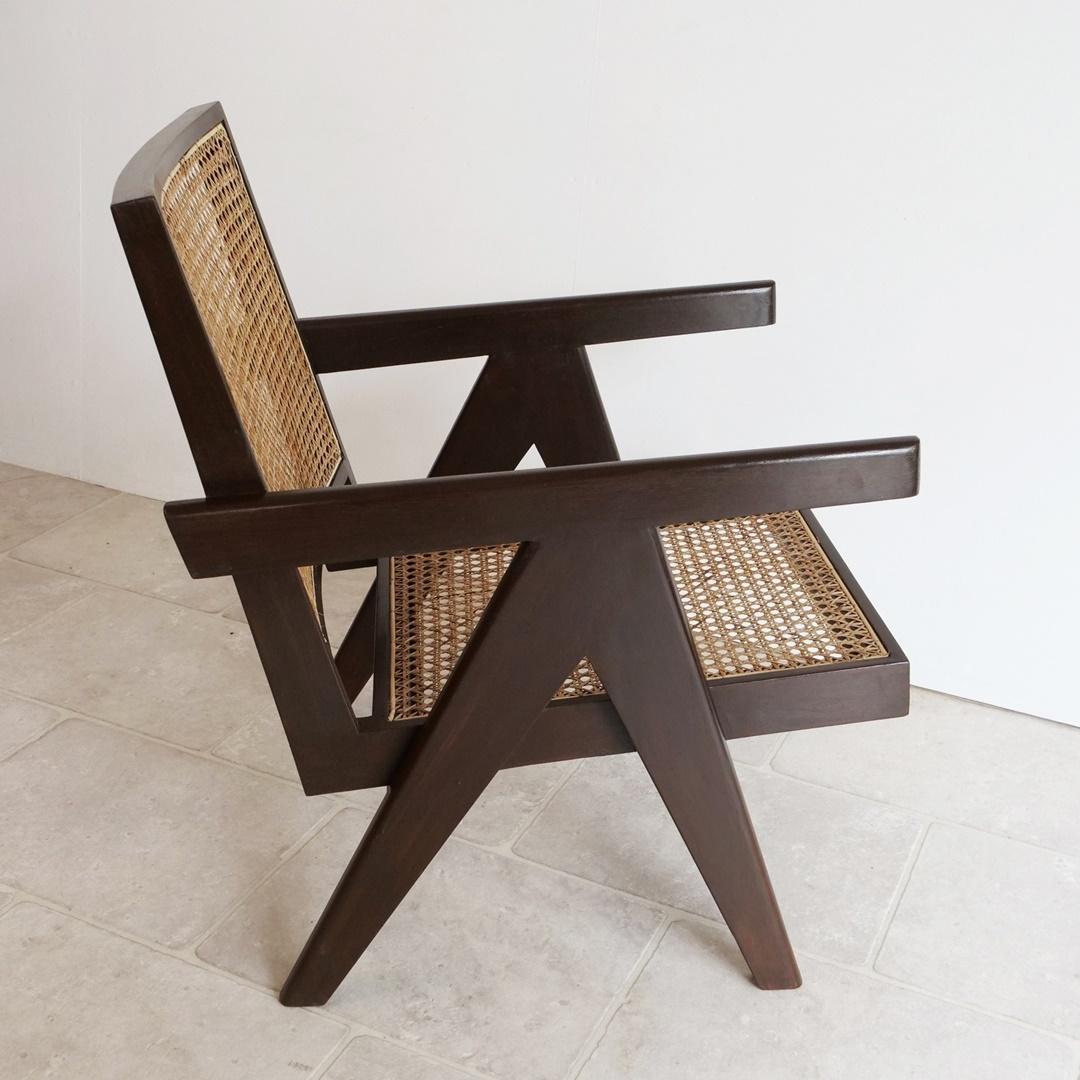 Pierre Jeanneret Easy Chair リプロダクト