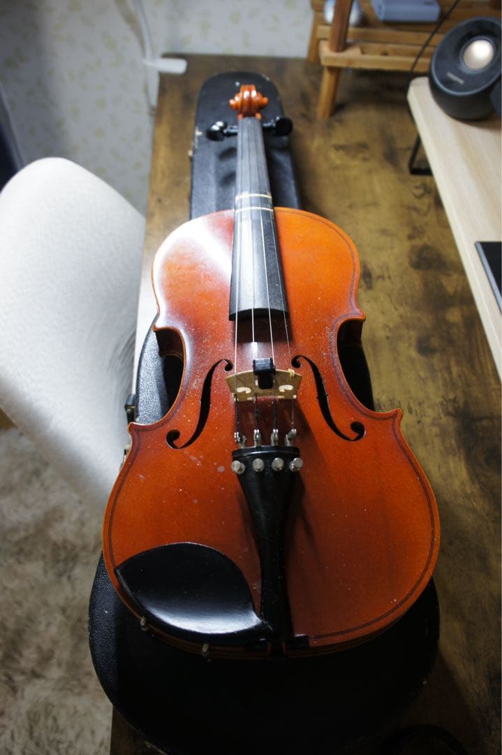 suzuki violin 4/4 no.220 ハードケース　弓　中古品