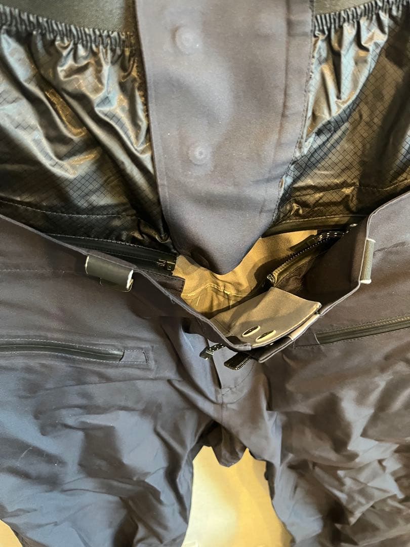 【定価62,640】mountainofmoods/防水パンツ