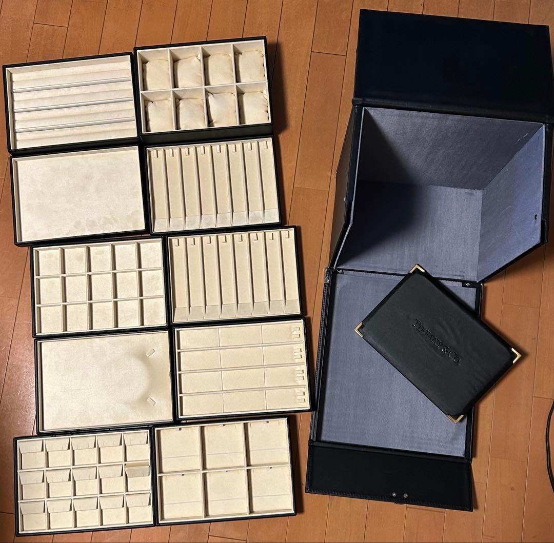 ダイヤル式ロック付きアクセサリーケース