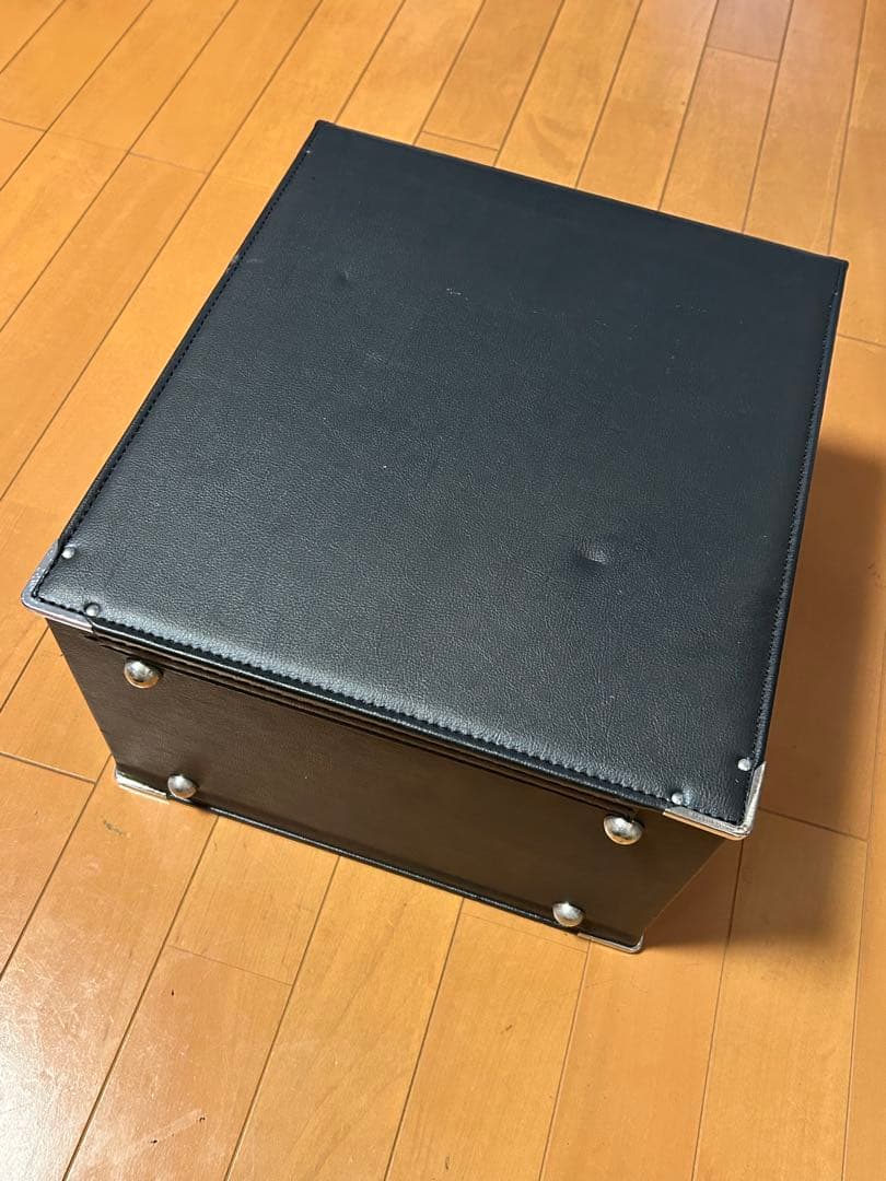 ダイヤル式ロック付きアクセサリーケース