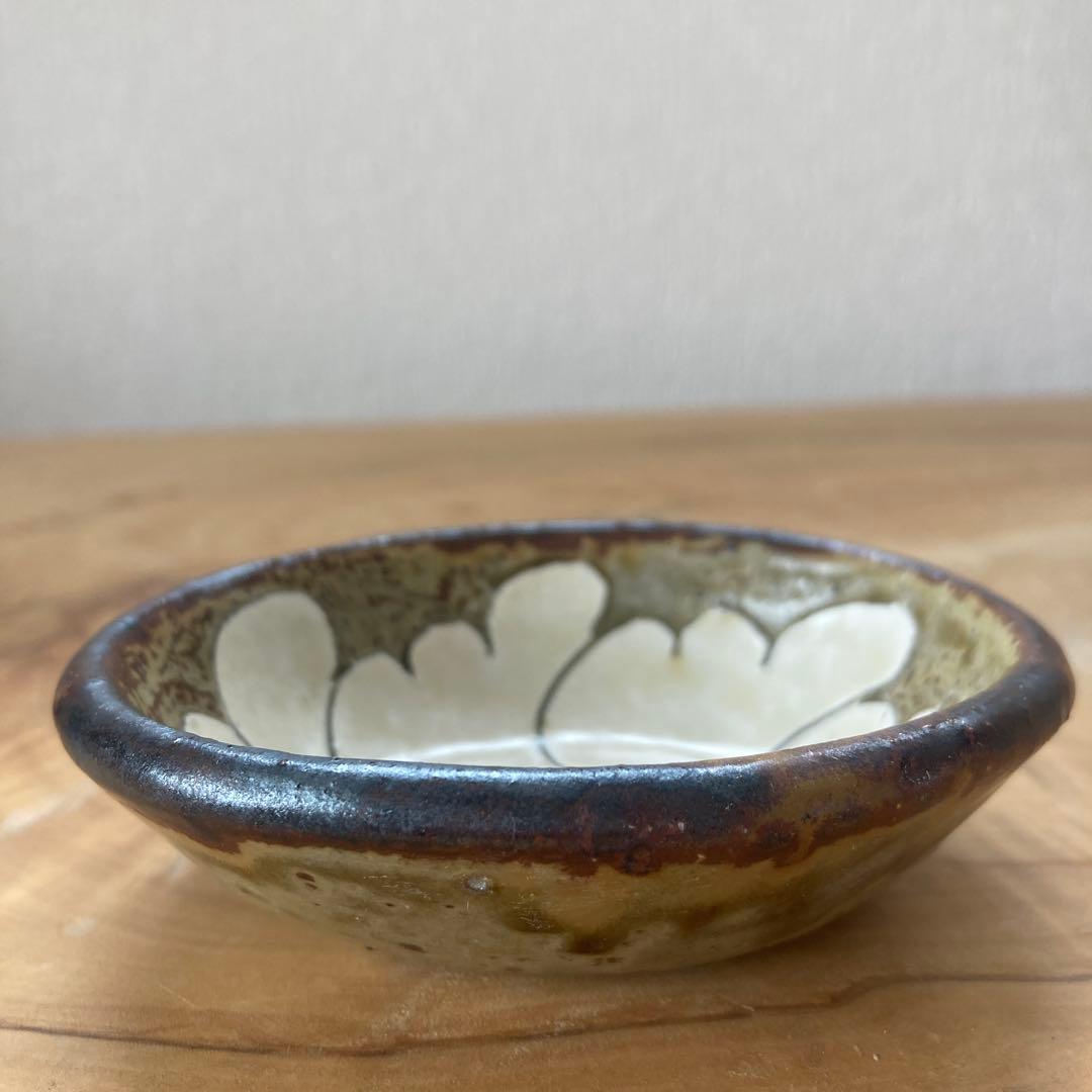 岩井窯 山本教行 灰釉掻落牡丹柄 ボウル 器