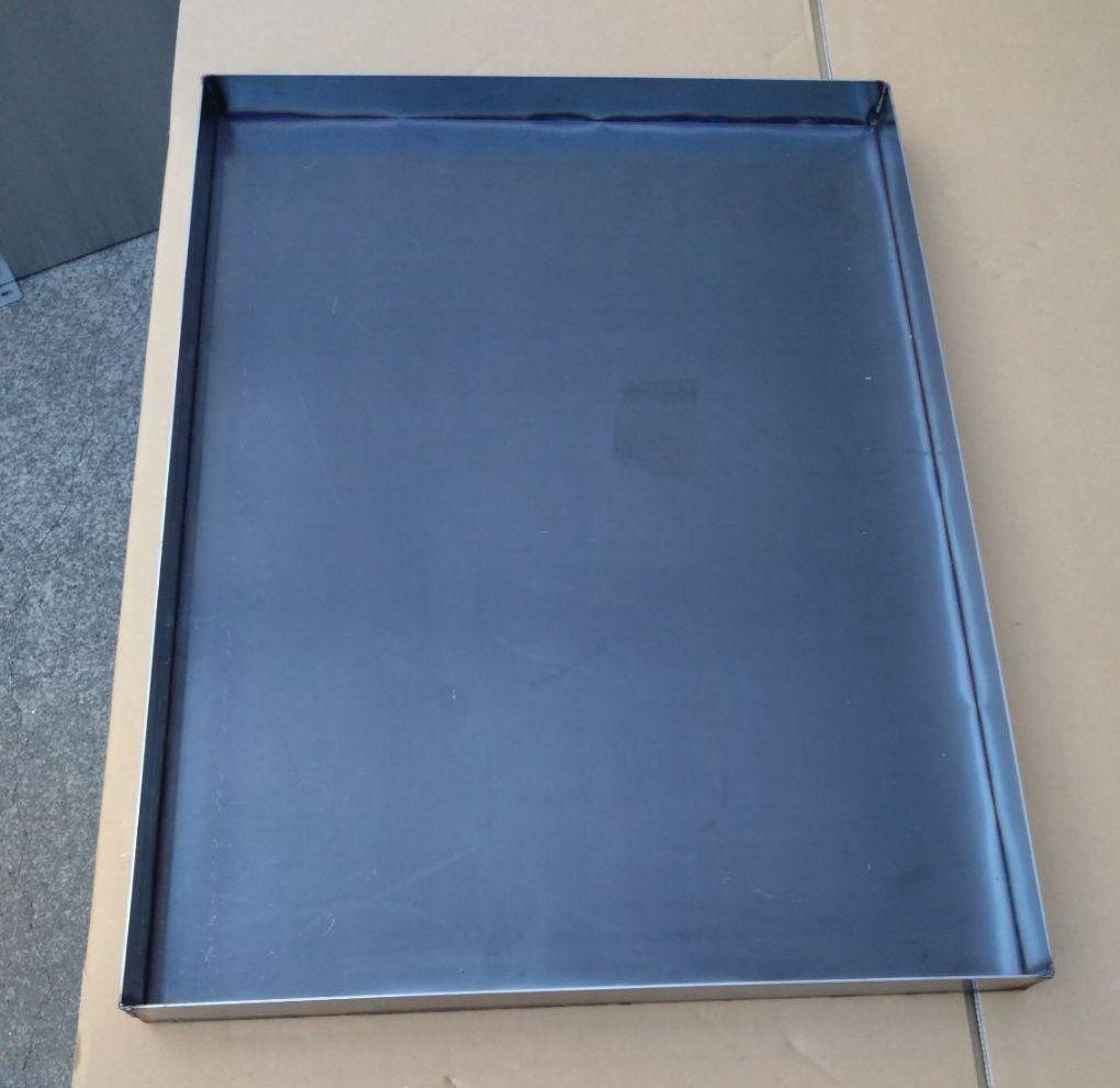 Ｔ グリラー 幅900 鉄板6t ３辺フチ 奥100H ブラ持手