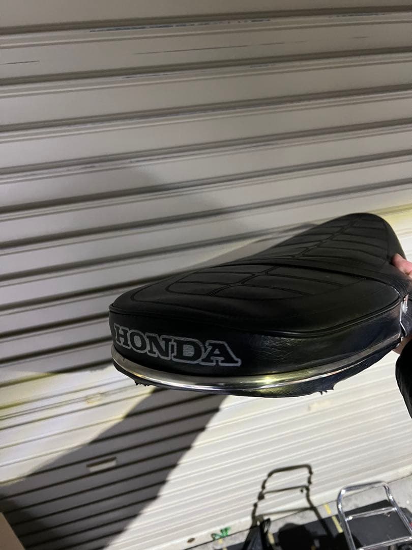 シャリー 薄シート HONDAロゴ入り