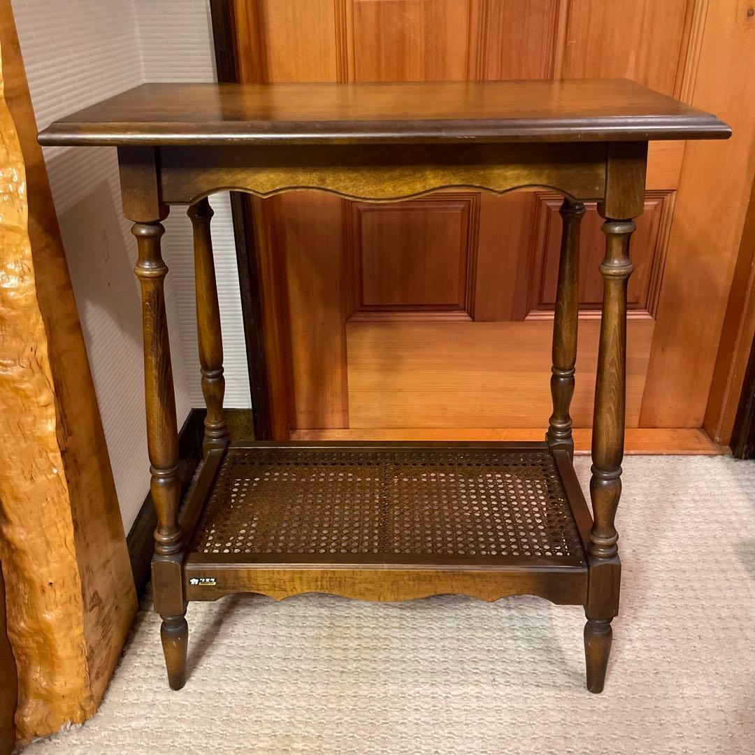 ✖*️様 カリモク テーブル サイドテーブル カフェ 花台 木製 コロニアル ラ