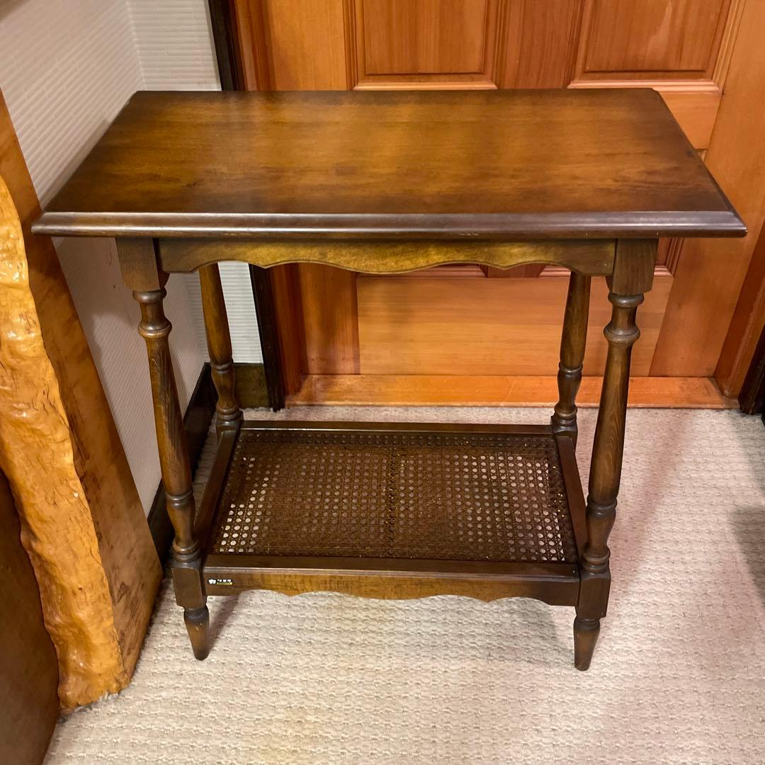 ✖*️様 カリモク テーブル サイドテーブル カフェ 花台 木製 コロニアル ラ