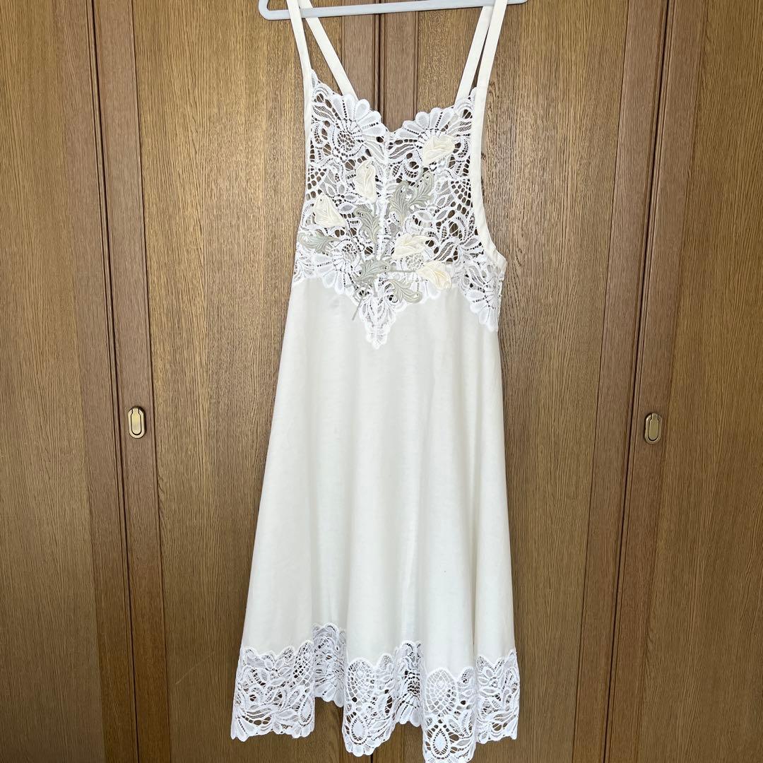 さえら ヒスクローネエプロン