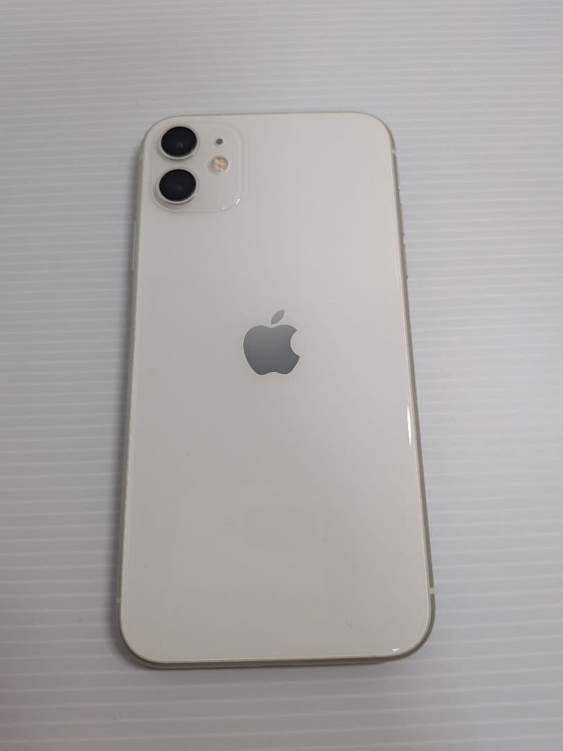 iPhone 11 64GB docomo ジャンク 画面割れ ネットワーク◯