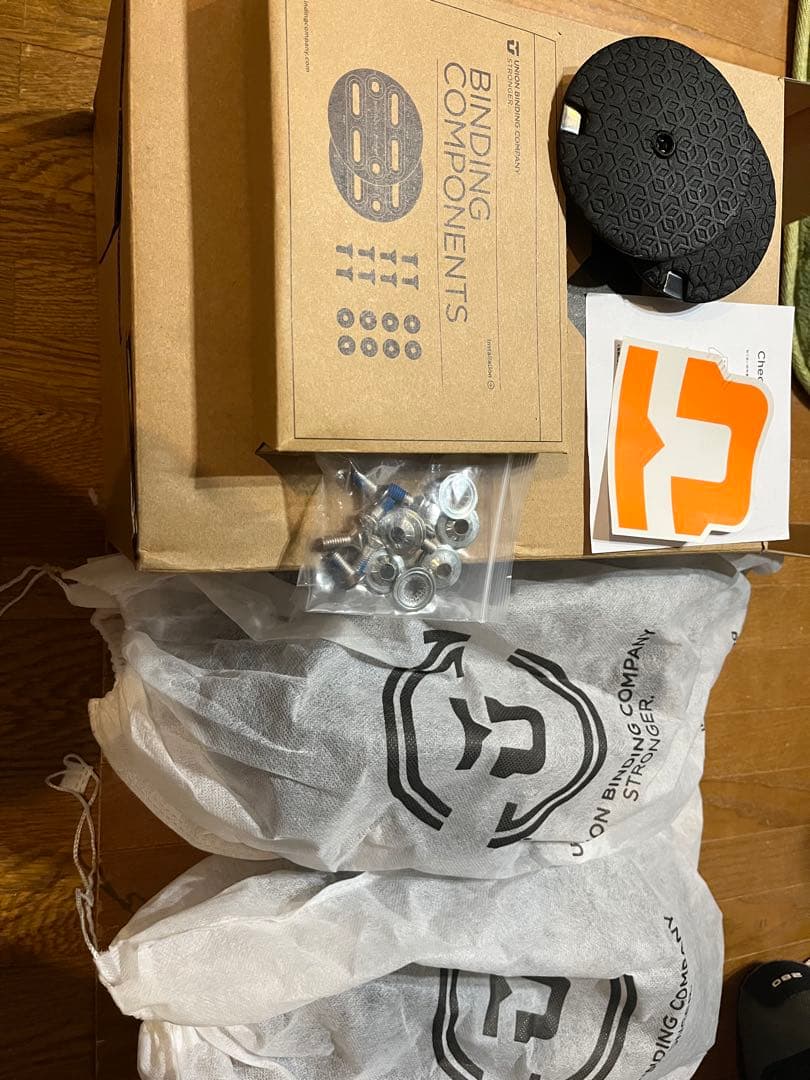 UNION STRATA Mサイズ 23-24