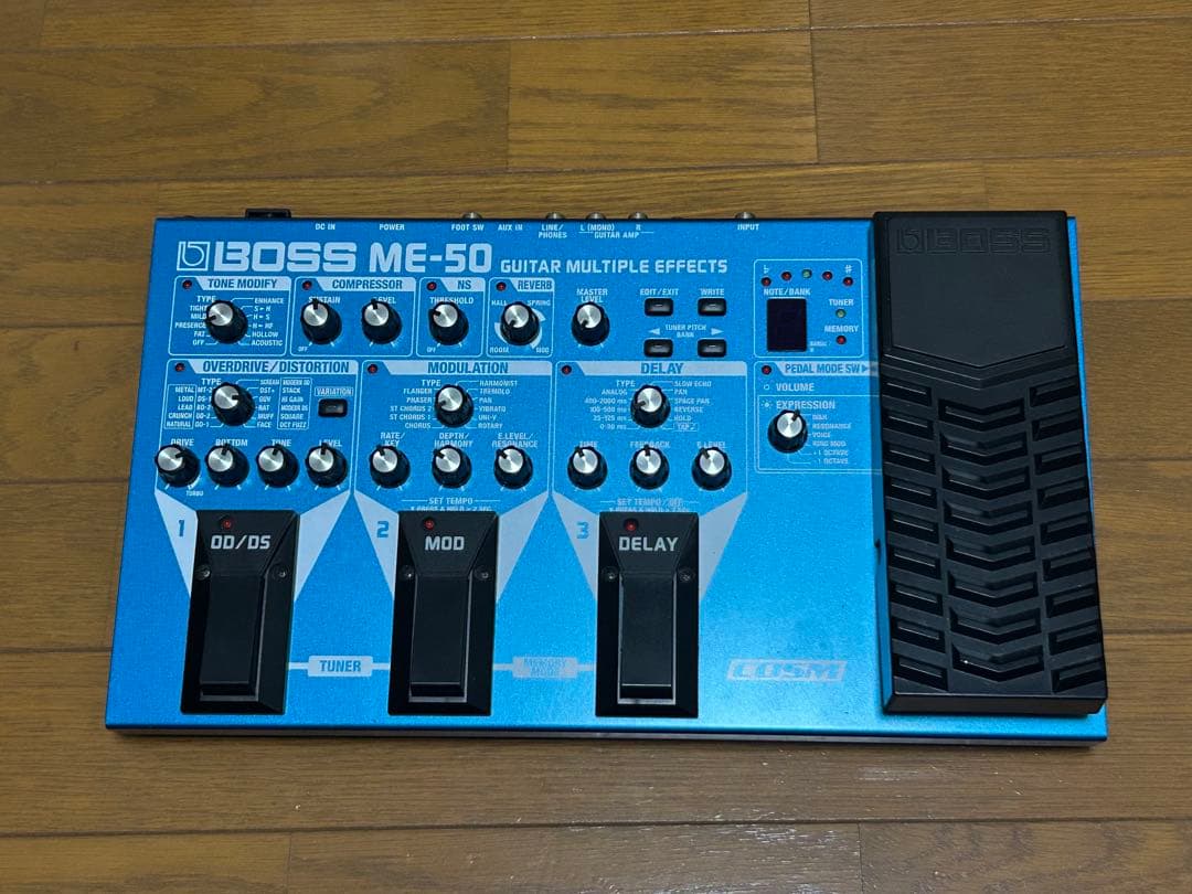 林蔵様(BOSS ME-50 ギターエフェクター)