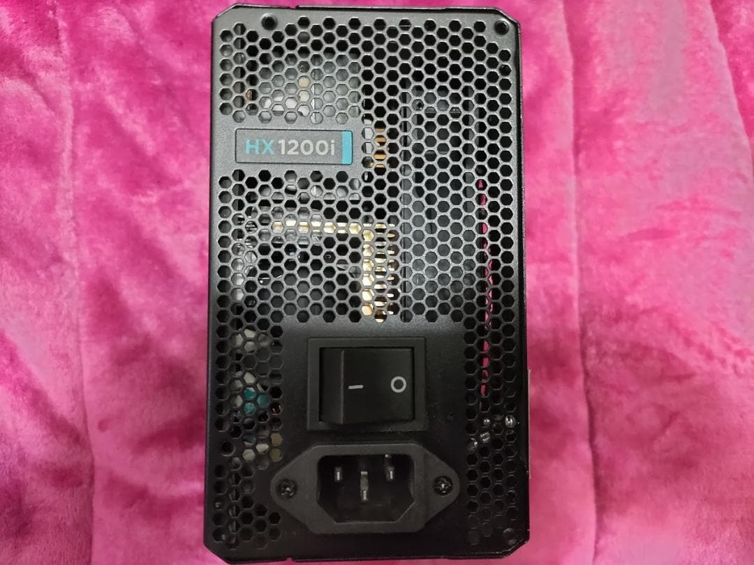 S*君様 CORSAIR HX1200i 1200W PLATINUM