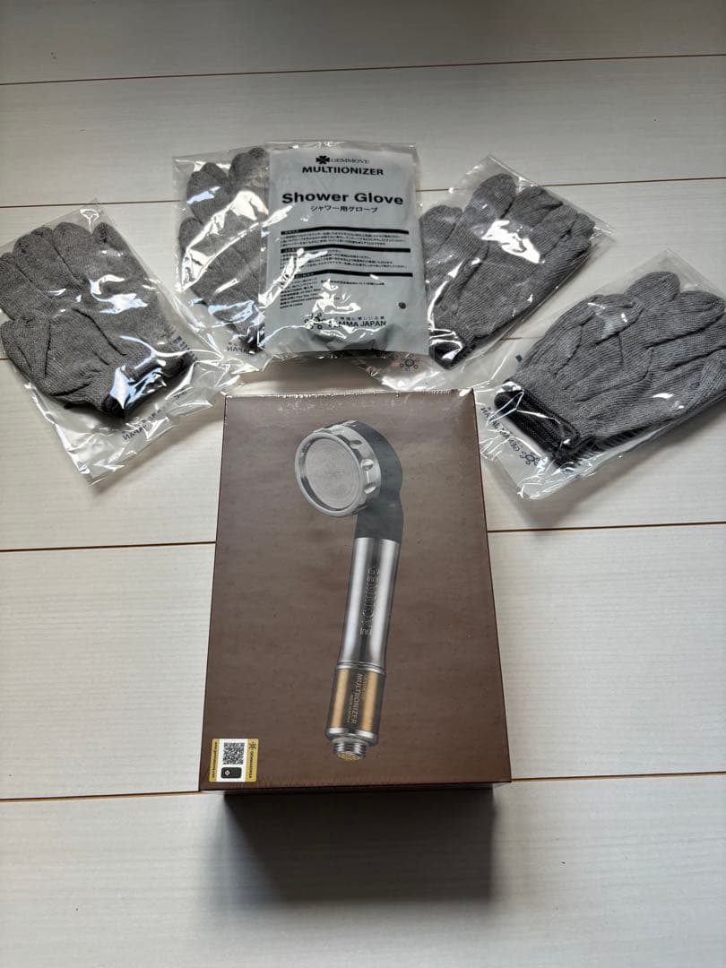ジェンマジャパン マルチイオナイザーシャワーヘッド グローブ付き GEMMA